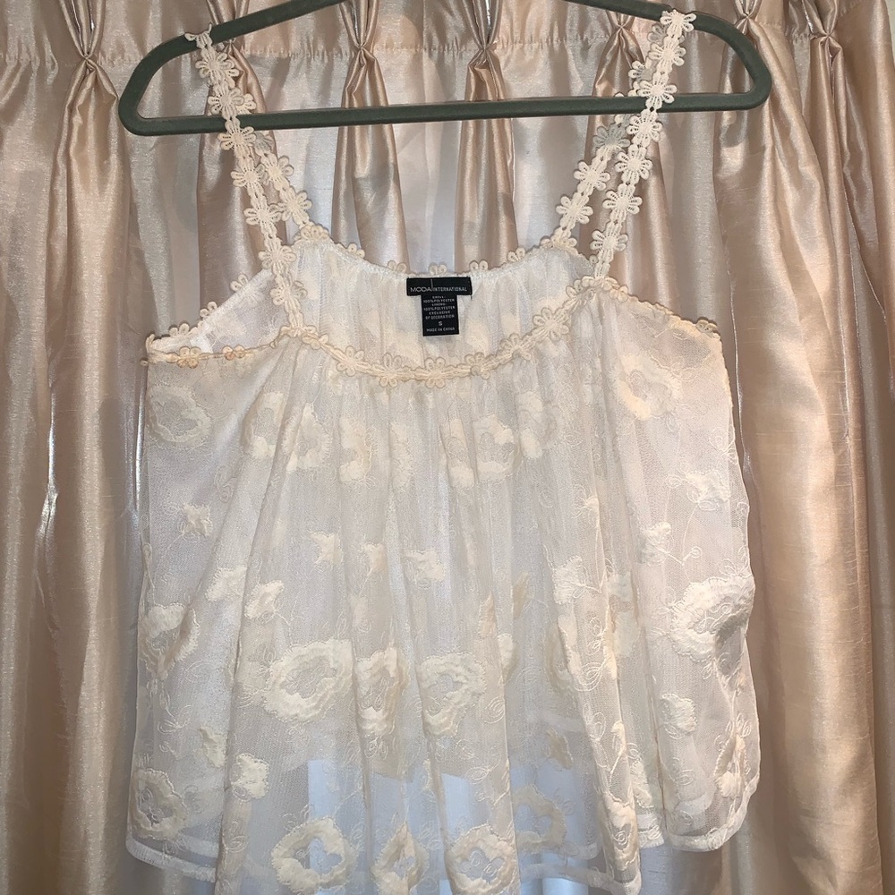 Victoria’s Secret Moda Intl swing top (S)